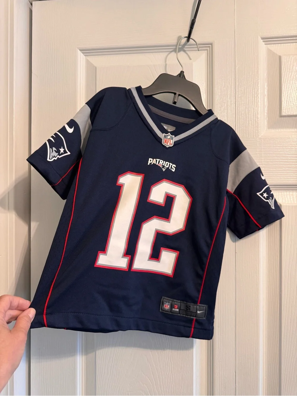 Youth (S) Nike Tom Brady New England Patriots Vapor Untouchable Limited Jersey.